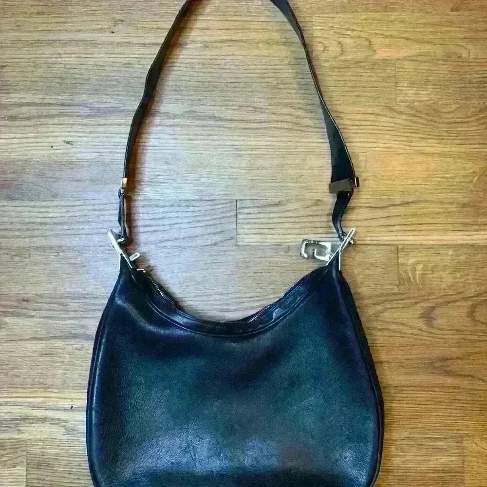 AUTHENTIC GUCCI Pre-Owned Genuine Leather Vintage Shoulder Bag Black Hobo Bag - Picture 2 of 13